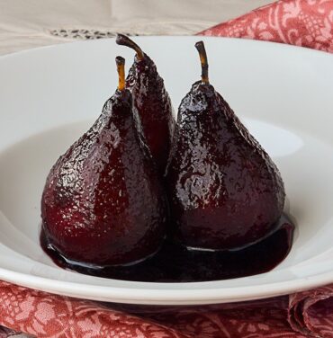 peras al vino tinto
