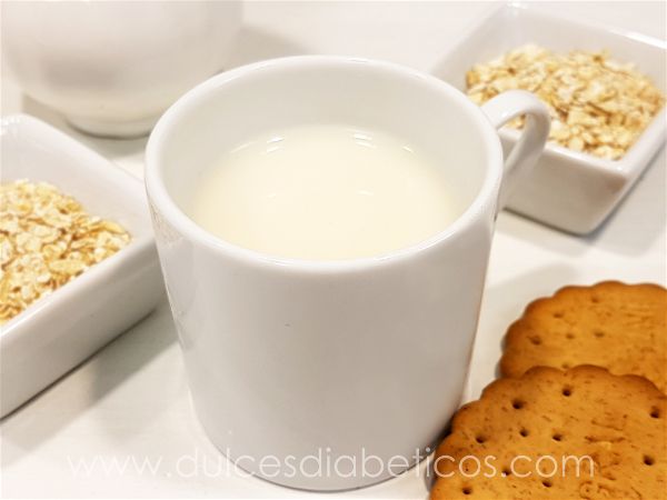 Leche de avena casera