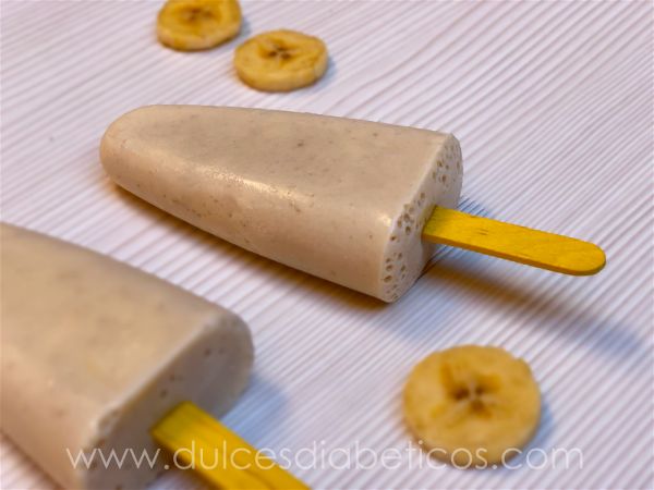 Helados de platano y yogur sin azucar