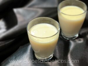 Chocolate blanco a la taza