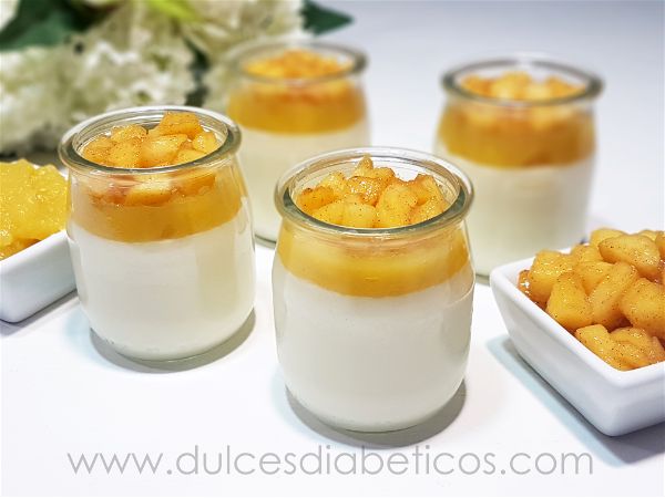 Mousse de yogur sin azucar con manzana