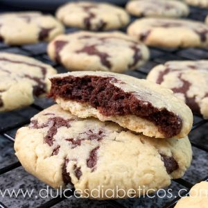 Galletas rellenas de brownie sin azúcar - dos chocolates