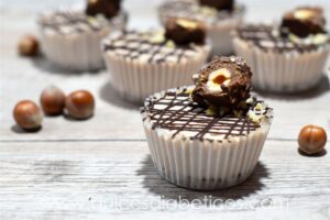 Pastelitos de ferrero rocher sin azúcar (mousse)