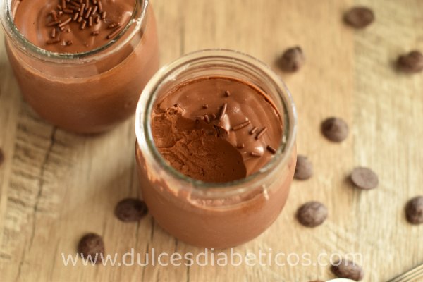Petit suisse de chocolate saludables