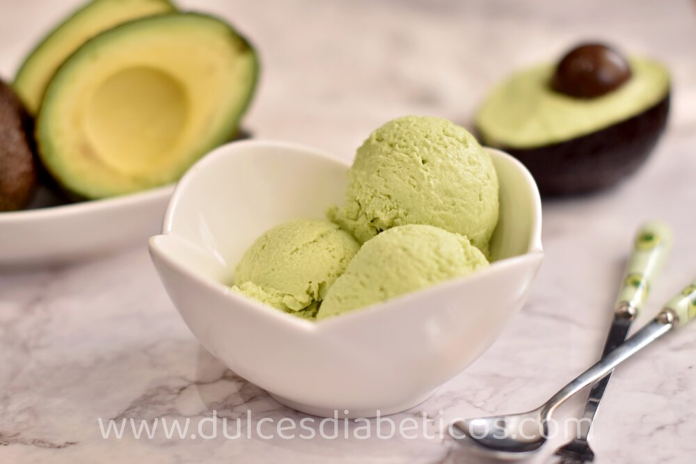 Helado de aguacate saludable sin azucar