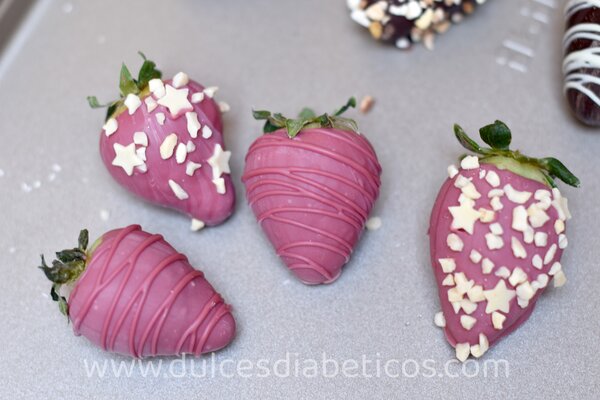 fresas con chocolate ruby