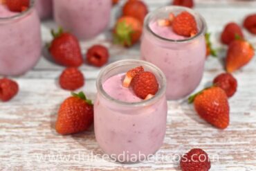 Mousse de frutos rojos sin azucar